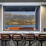 Apartamento Designer's Penthouse, View! + Car Offer *