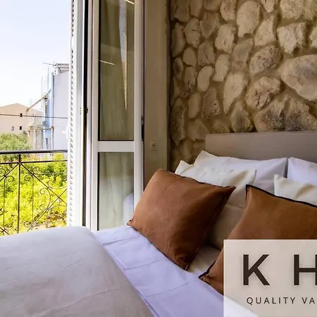 Designer's Penthouse, View! + Car Offer أرغوستولي